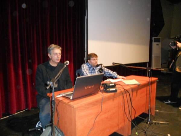 Κοσμοσυρροή στο αντιφασιστικό ντοκιμαντέρ του Στ. Κούλογλου στην Καλαμάτα