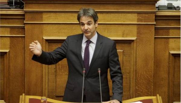 Μητσοτάκης: «Η ΝΔ πρέπει να αλλάξει συθέμελα»