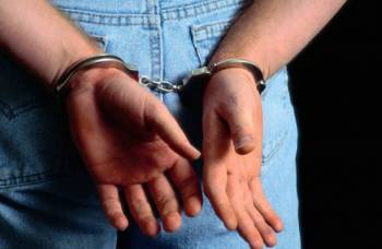 Εκλεψαν μηχανήματα από κατάστημα στο Γύθειο