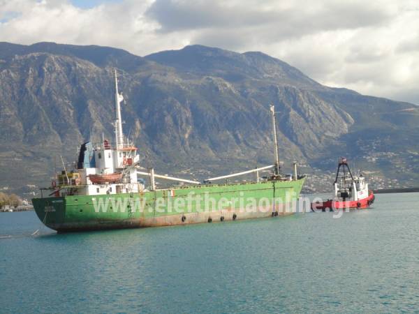 Εφυγε από το λιμάνι της Καλαμάτας το "Amada" (βίντεο)