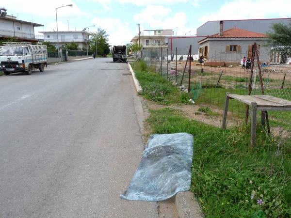 Συνεχίζεται με ένταση ο "ακήρυχτος πόλεμος": Απειλητική… παρέλαση τσιγγάνων στη Μεσσήνη