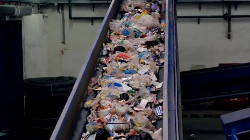 Χορτάσαμε από εξυπνάδες, να βρούμε και καμιά λύση!