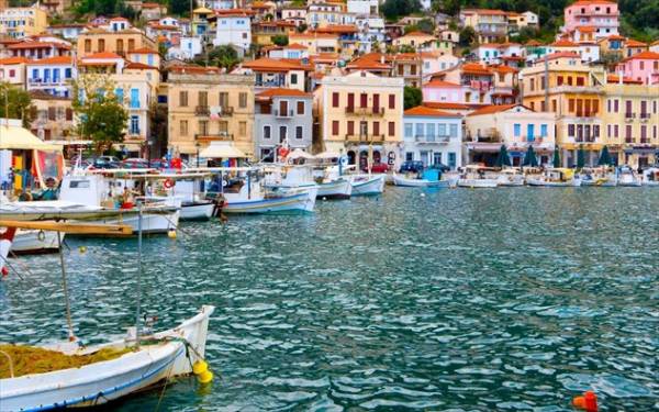 Πρόσληψη πλοηγών για το λιμάνι του Γυθείου