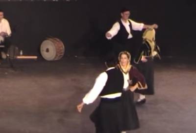 Παράσταση του Μορφωτικού" Λαϊκή παράδοση και παιδί"