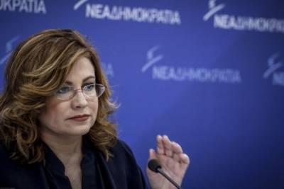 Σπυράκη: Τσίπρας και Καμμένος θα φύγουν μαζί