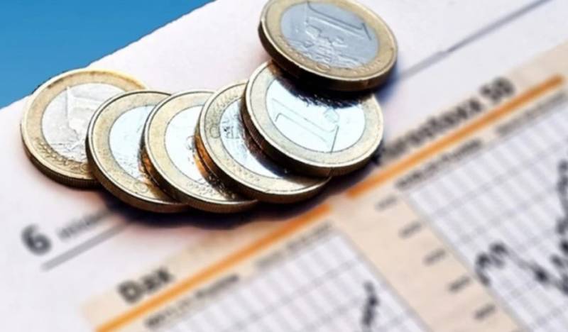 Έξοδος στις αγορές: Άνω των 19,5 δισ. οι προσφορές για το 10ετές ομόλογο