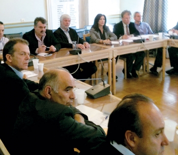 Βιάζεται ο Τατούλης για το αεροδρόμιο της Τρίπολης - Εξήγγειλε και τη δημιουργία 6 μαρινών και 3 λιμανιών στην Πελοπόννησο