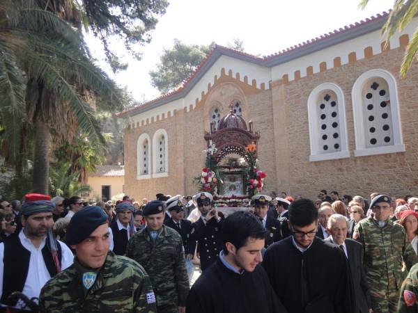 Η Κορώνη γιόρτασε την Ελεήστρια (φωτογραφίες)