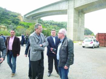 Απάντηση Μαντά σε Πετράκο για περιφερειακό