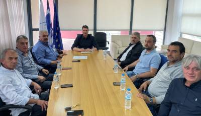 Συνάντηση μελών του ΟΕΒΕΣ με Αθανασόπουλο: Πρόβλημα η έλλειψη εργατικού δυναμικού