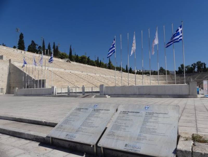 O Μαρινάκης αναλαμβάνει την ανακαίνιση του Παναθηναϊκού Σταδίου