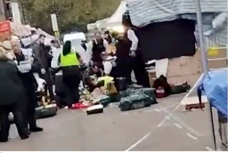 Λονδίνο: Ένας νεκρός και δύο τραυματίες από επίθεση με μαχαίρι σε αγορά