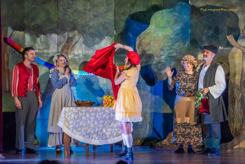 «Η Κοκκινοσκουφίτσα» αύριο στην Καλαμάτα