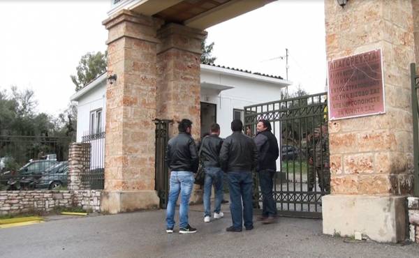 400 νεοσύλλεκτοι κατατάσσονται αυτές τις ημέρες στο 9ο Σύνταγμα Πεζικού (βίντεο-φωτογραφίες)