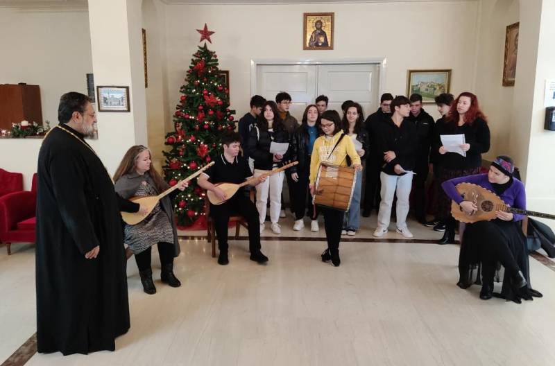 Κάλαντα στον μητροπολίτη Μεσσηνίας