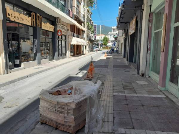 Επαναδημοπράτηση της ανάπλασης της Αναγνωσταρά