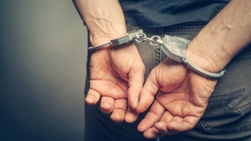 Πήγαν να ληστέψουν αστυνομικό και «πιάστηκαν στη «φάκα»