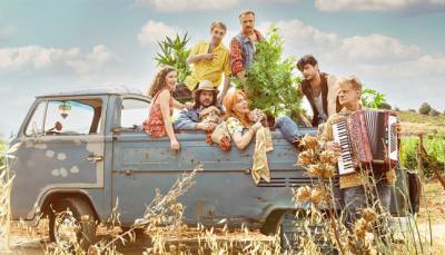 «Η μαριχουάνα της μαμάς είναι η καλύτερη» στο θέατρο "Ηβη"