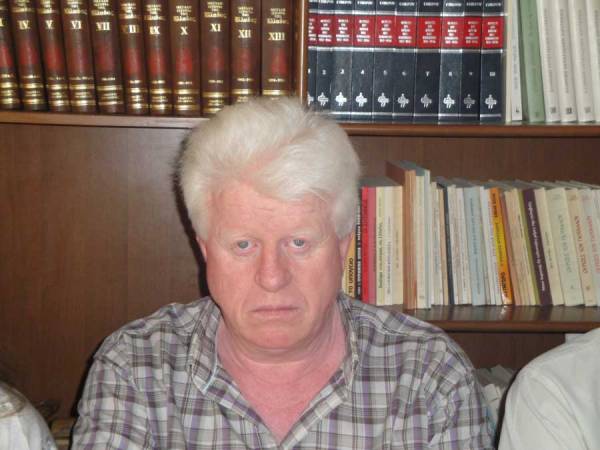 Η "Λαϊκή Συσπείρωση" καταγγέλλει: Τατούλης - Νικολάκου να δώσουν λογαριασμό για την Easy Jet