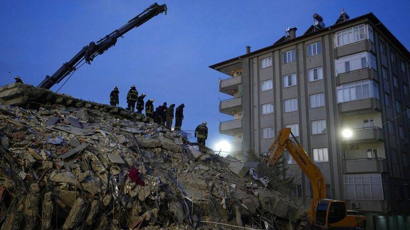 Τουρκία: Οι σεισμοί προκάλεσαν ζημιές άνω των 34 δισεκ. δολαρίων, σύμφωνα με προσωρινή εκτίμηση της Παγκόσμιας Τράπεζας