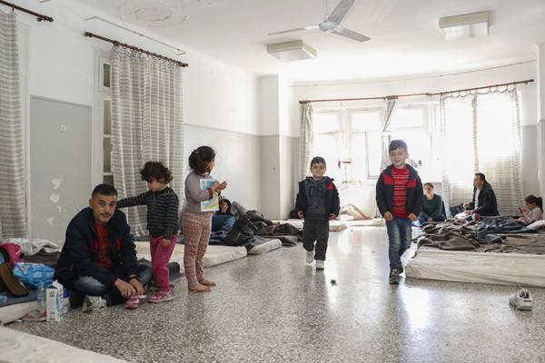 Καλαμάτα: Φεύγουν από τη “Νοσηλευτική” οι παράτυποι μετανάστες