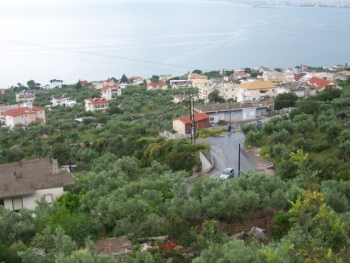 Το 80% των σπιτιών στη Βέργα δεν έχουν συνδεθεί με το δίκτυο αποχέτευσης