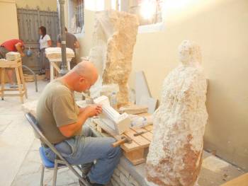 Δρώμενο γλυπτικής στην Καλαμάτα (βίντεο και φωτογραφίες)