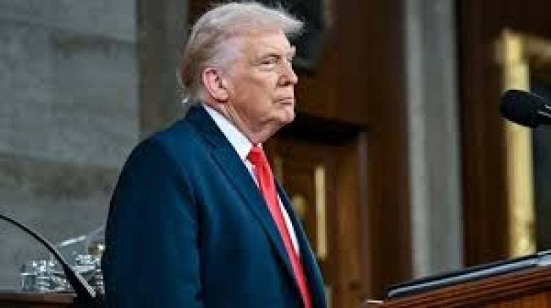 ΗΠΑ: Καμία συμφωνία με το Ιράν εκτός από «άνευ όρων παράδοση», δήλωσε ο Ντόναλντ Τραμπ