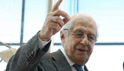 Πέθανε ο Δημήτρης Παντερμαλής, η ψυχή του Μουσείου της Ακρόπολης