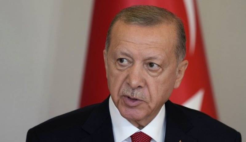 Νέα πρόκληση Ερντογάν: Δεν θα πέσω στο επίπεδο του Μητσοτάκη