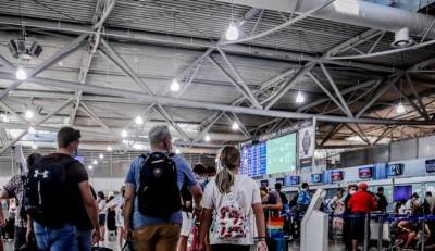 "Θύμα" του πολέμου και ο τουρισμός - Εκατοντάδες χιλιάδες τουρίστες ίσως δεν έρθουν στη χώρα μας