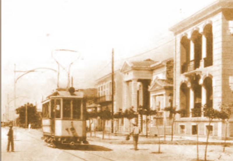 Επί Τάπητος: Περί συγκοινωνίας ιστορία και μέλλον...