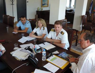 Στόχος να μπει τάξη με τραπεζοκαθίσματα και στάθμευση στο λιμάνι Καλαμάτας