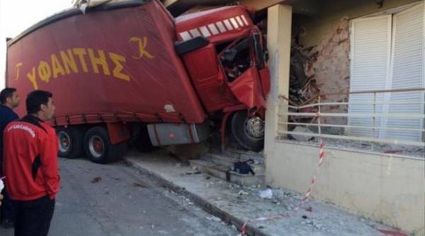 Nταλίκα καρφώθηκε σε σπίτι στη Σπάρτη!