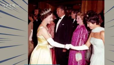 Βασίλισσα Ελισάβετ – Ειρήνη Παππά: Μαζί στην πρεμιέρα της ταινίας «Τα κανόνια του Ναβαρόνε» το 1961 (βίντεο)