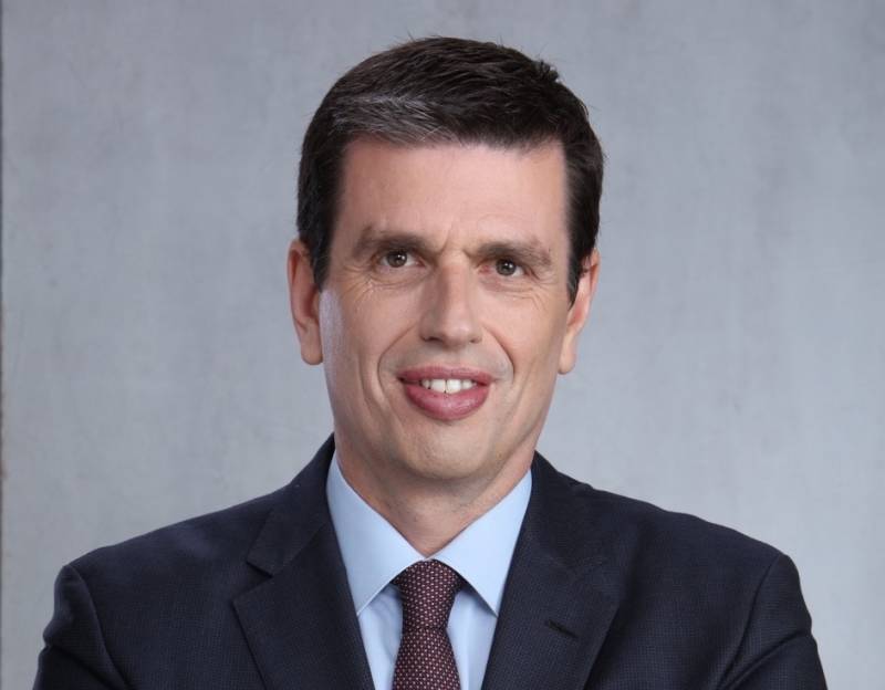 Να σώσουμε τη μεσαία τάξη