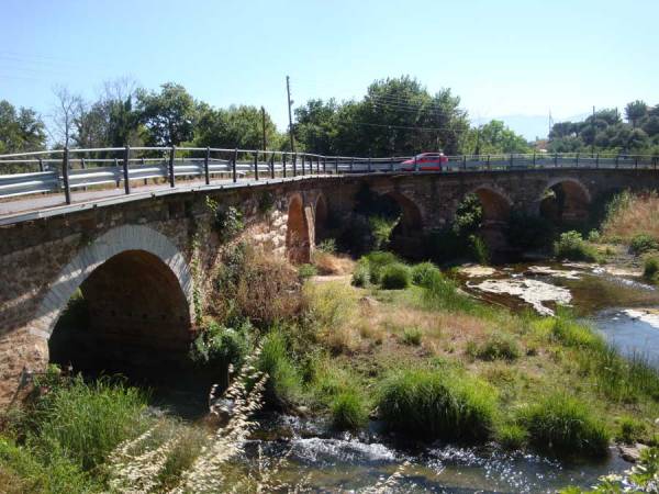 Σύσκεψη για τη γέφυρα στο Νεοχώρι Ιθώμης