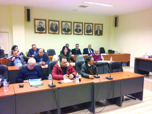 Διάλυση εργολαβίας για ανάπλαση πηγής Διονυσιάδας