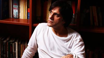 Αλ. Σταμάτης στην "Ε": «Οι βεβαιότητές μας κινδυνεύουν από τα πάντα κάθε στιγμή»