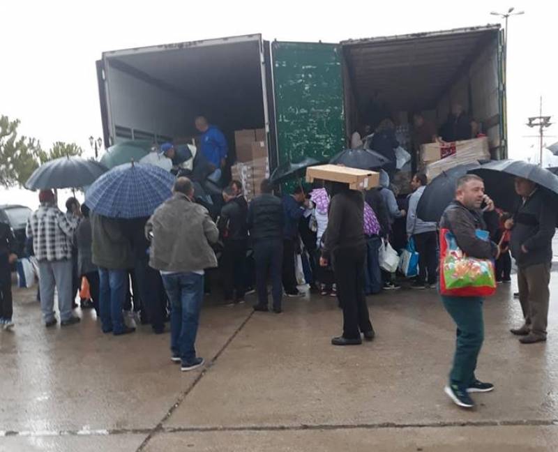 Βοήθεια σε απόρους στην Πύλο