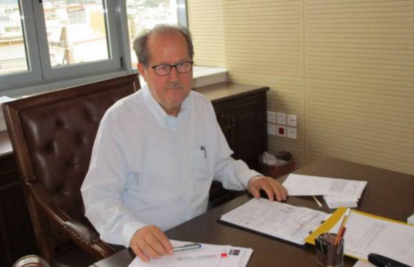 Δήμος Καλαμάτας: Ο Νίκας χορηγεί μόνο πενθήμερες άδειες!