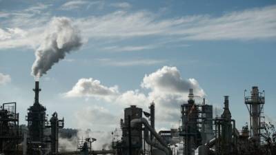 Συμφωνία στην ΕΕ για μείωση των εκπομπών αερίων κατά 90% έως το 2040