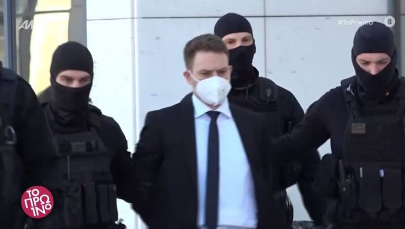 Μπάμπης Αναγνωστόπουλος: Διεκόπη η δίκη για τις 12 Απριλίου (Βίντεο)