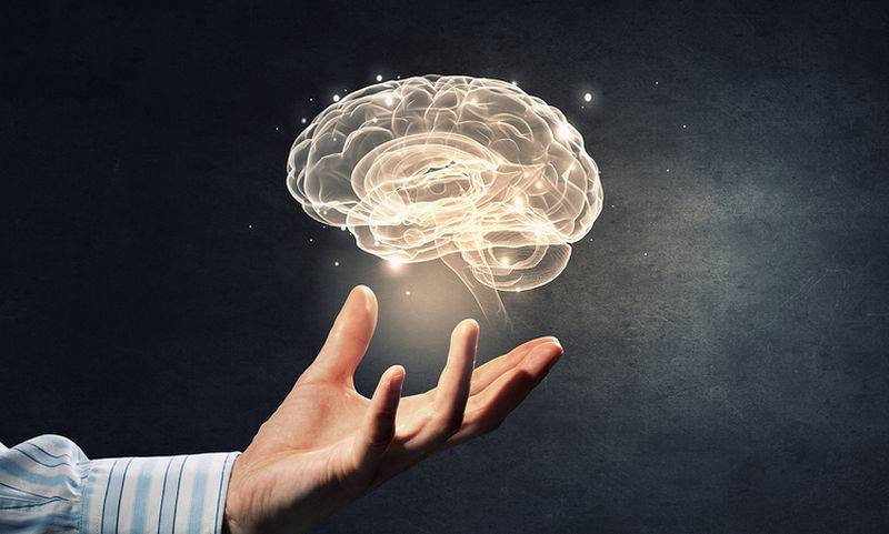 Οι επτά υγιεινές συνήθειες της μέσης ηλικίας που μειώνουν τον κίνδυνο άνοιας αργότερα