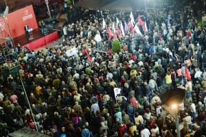 Εντυπωσιακή συγκέντρωση Τσίπρα στην Καλαμάτα: "Δεν υπάρχουν φέουδα και άπαρτα κάστρα"