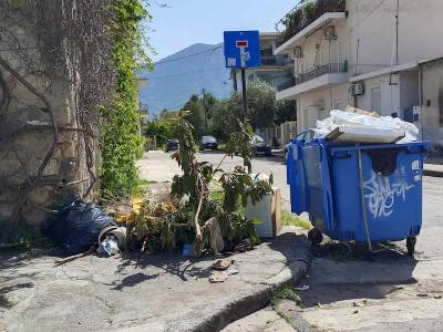 Ψάχνουν λύση για την ανεξέλεγκτη ρίψη απορριμμάτων στην Καλαμάτα