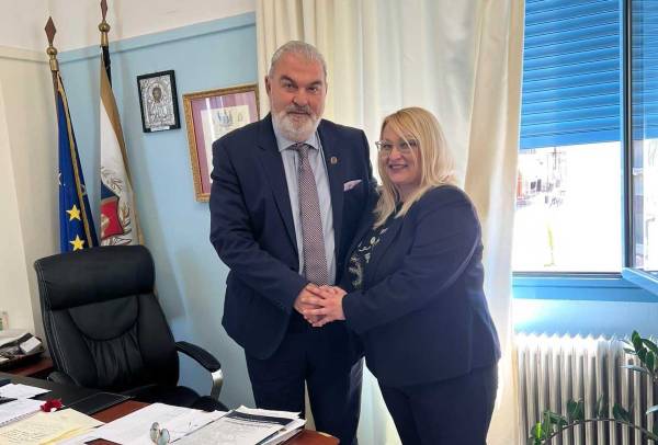 Δήμος Τριφυλίας: Υποψήφια με Λεβεντάκη η Δήμητρα Νικολακοπούλου