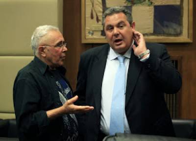 Την παραίτηση του Ζουράρι είχε ζητήσει τηλεφωνικά ο Καμμένος