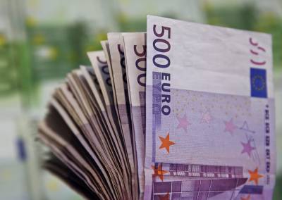 Εκπαιδεύοντας τους νεόπτωχους