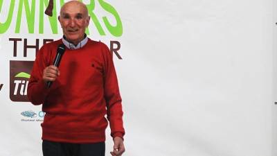 Πλούταρχος Πουρλιάκας: Ο 88χρονος που τερμάτισε για 12η φορά στον Αυθεντικό Μαραθώνιο της Αθήνας